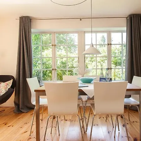Ferienhaus Strandhaus Ahrenshoop